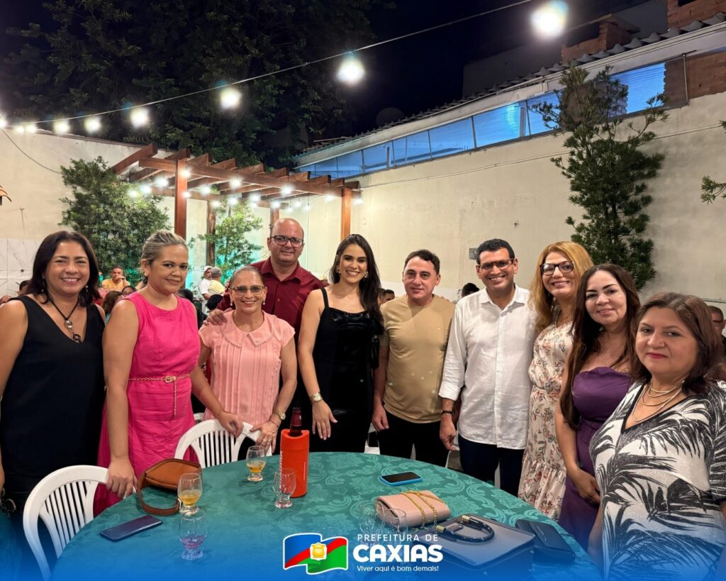 Confraternização de Fim de Ano Reúne Servidores da Educação em Caxias