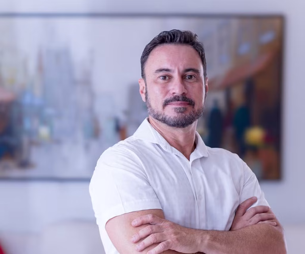 Impactos dos Juros Elevados e Incertezas Fiscais no Agronegócio Brasileiro