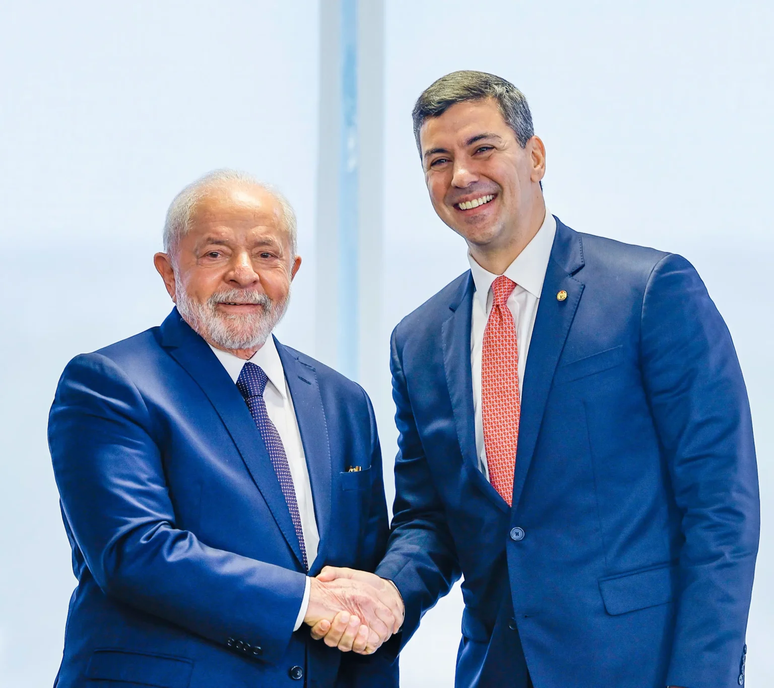 Política Fiscal do Brasil: Uma Oportunidade para o Paraguai