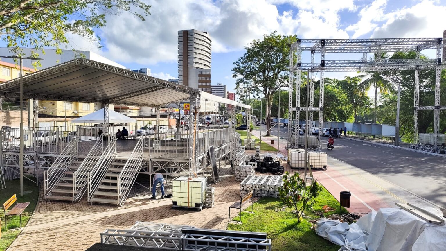 Carnaval Antecipado em Itabuna: Augusto Castro Mobiliza Recursos Para Grande Festa Popular