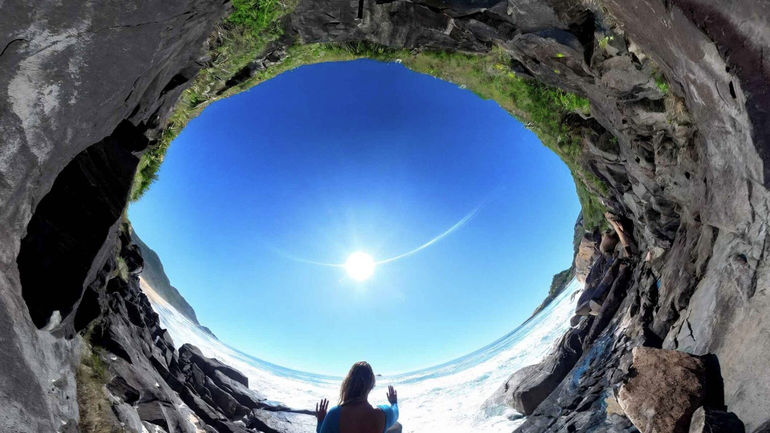 Exposição "Entre Águas e Terras": Um Chamado à Reflexão Ambiental