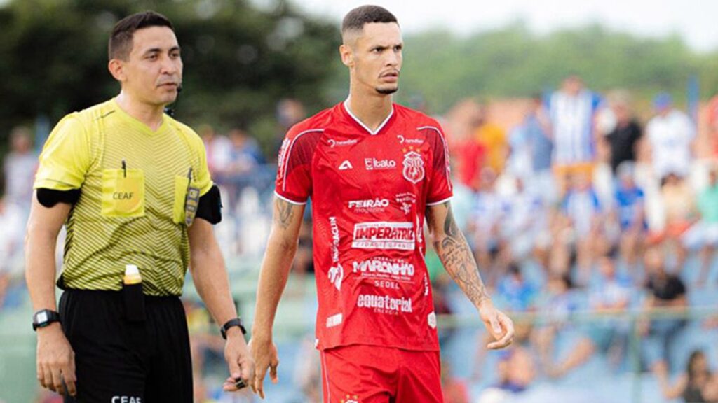 Imperatriz Retorna aos Treinos com Foco na Recuperação Muscular Após Viagem Difícil