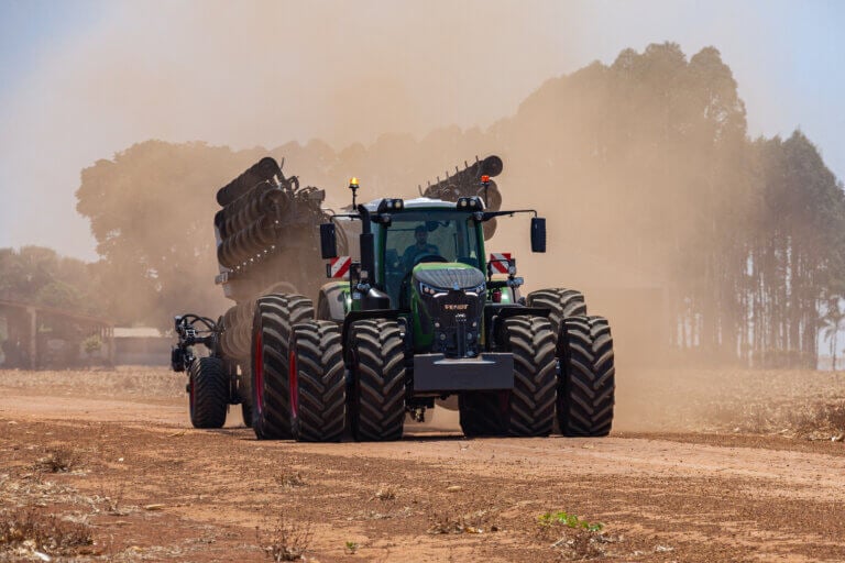 Agronegócio Brasileiro Registra Superávit de US$ 4,3 Bilhões em Janeiro Agronegócio Brasileiro Registra Superávit de US$ 4,3 Bilhões em Janeiro