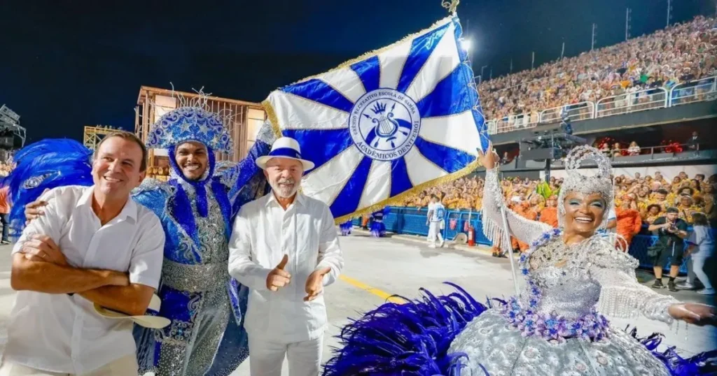 Análise de Propaganda Pró-Lula em Desfile Pode Chegar ao TSE Análise de Propaganda Pró-Lula em Desfile Pode Chegar ao TSE