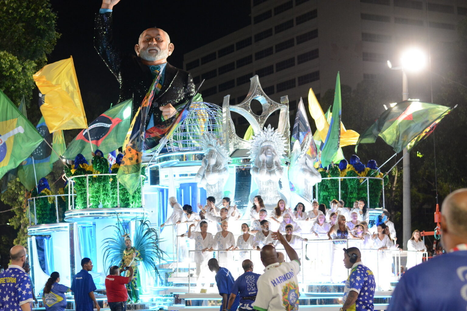 Carnaval 2026: Imperatriz e Mangueira se Destacam no Grupo Especial