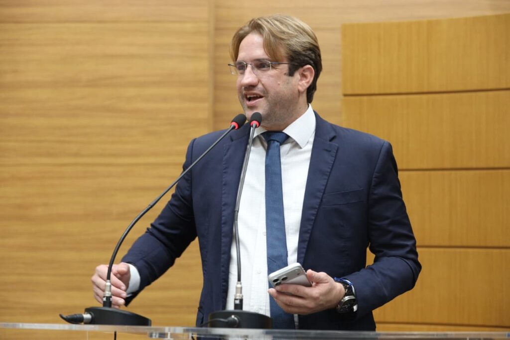 Deputado Marcelo Sobral Destaca Equilíbrio Fiscal e Discute Política Econômica na Alese