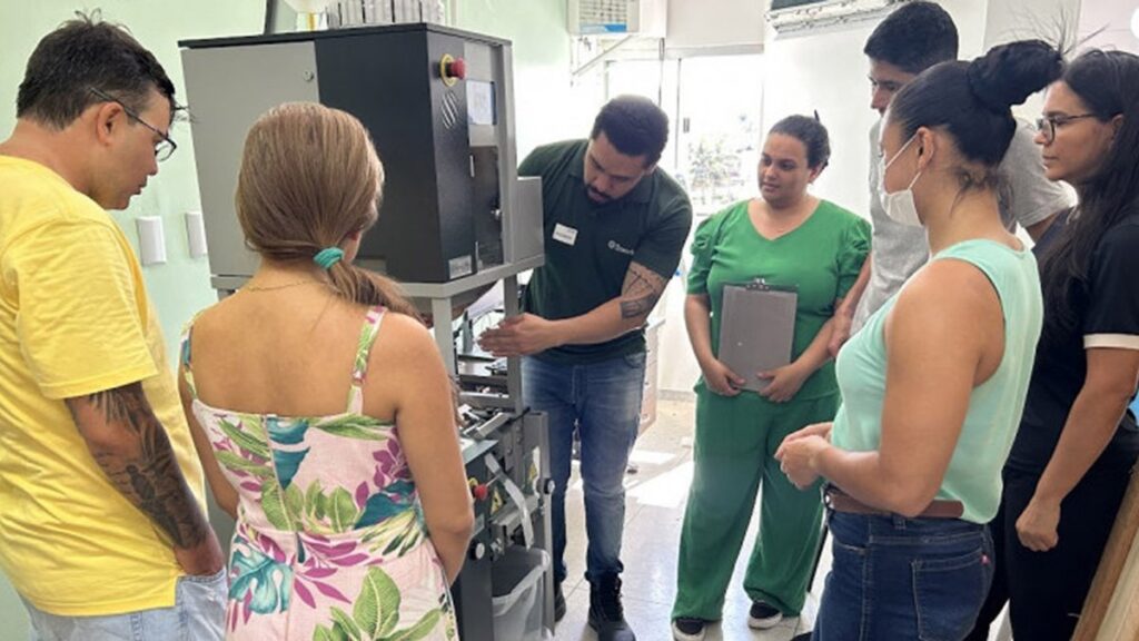 Hospital de Doenças Tropicais Adota Tecnologia para Reduzir Erros de Medicação e Desperdícios