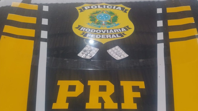 Caminhoneiro é flagrado com anfetamina em Imperatriz (MA) – Ação da PRF Caminhoneiro é flagrado com anfetamina em Imperatriz (MA) - Ação da PRF