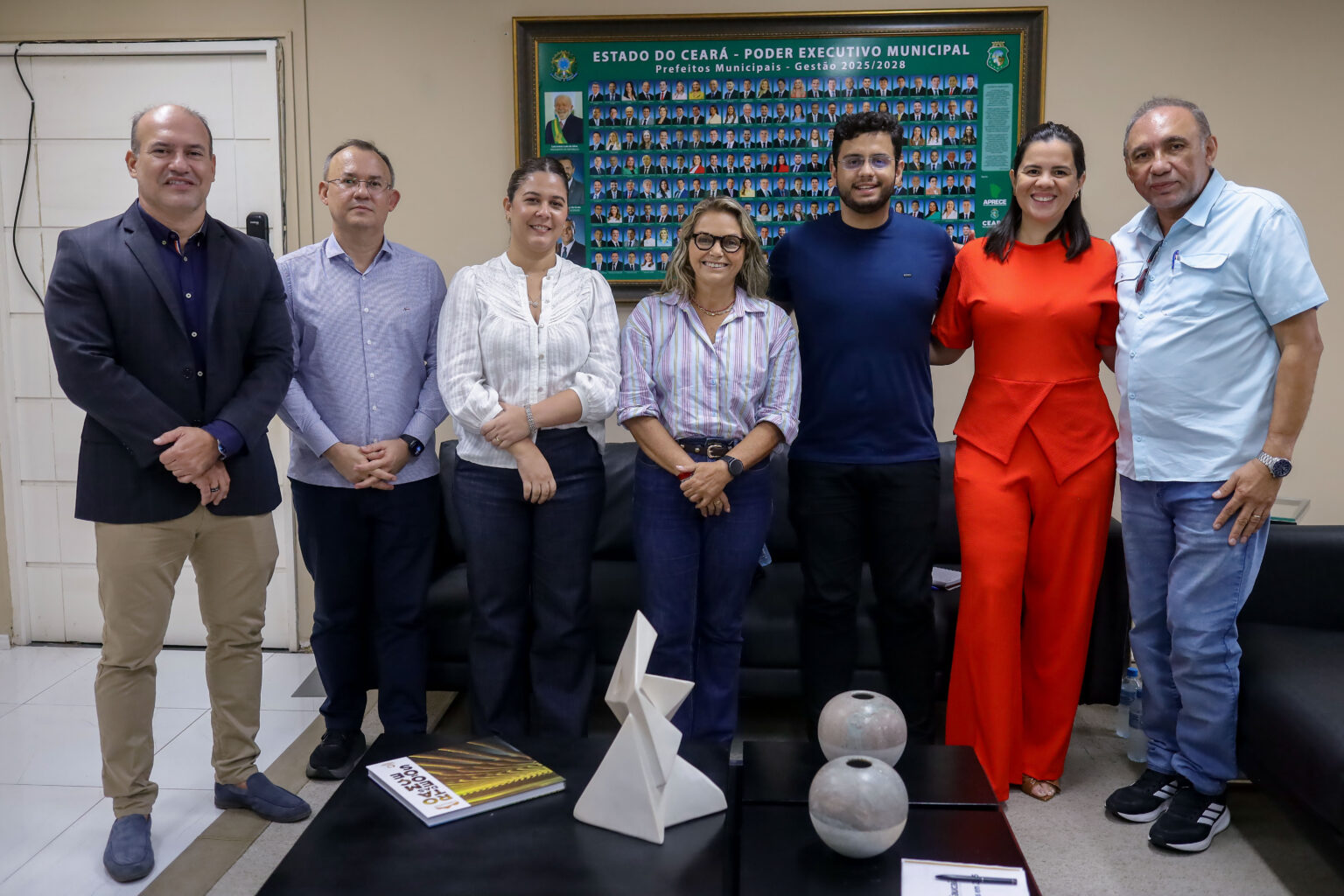 Caucaia Apresenta Novas Iniciativas em Saúde para Vereadores