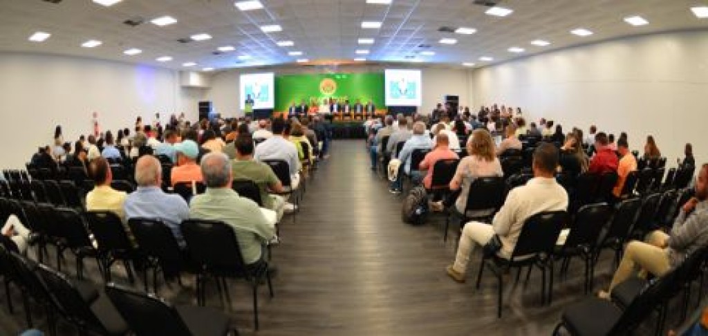 Desafios da Gestão no Agronegócio: Uma Agenda para o Futuro Desafios da Gestão no Agronegócio: Uma Agenda para o Futuro