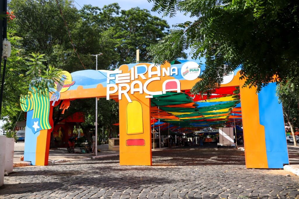 Feira na Praça Promete Pagode e Samba com Grupo 47 Graus neste Domingo Feira na Praça Promete Pagode e Samba com Grupo 47 Graus neste Domingo