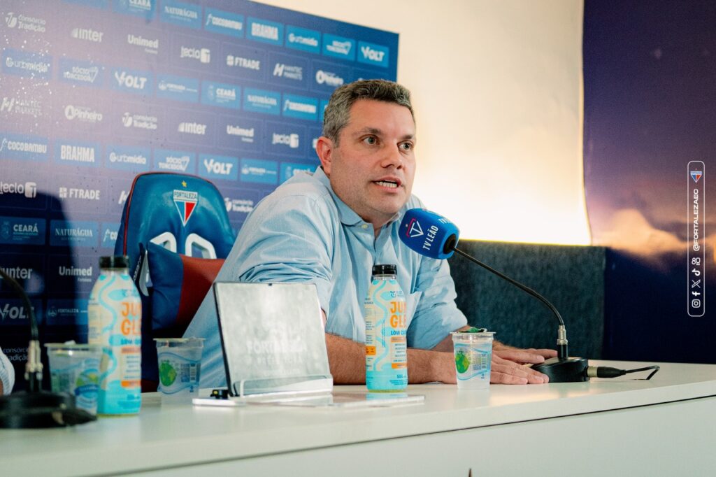 Fortaleza SAF: Transparência Estratégica nas Negociações de Atletas Fortaleza SAF: Transparência Estratégica nas Negociações de Atletas