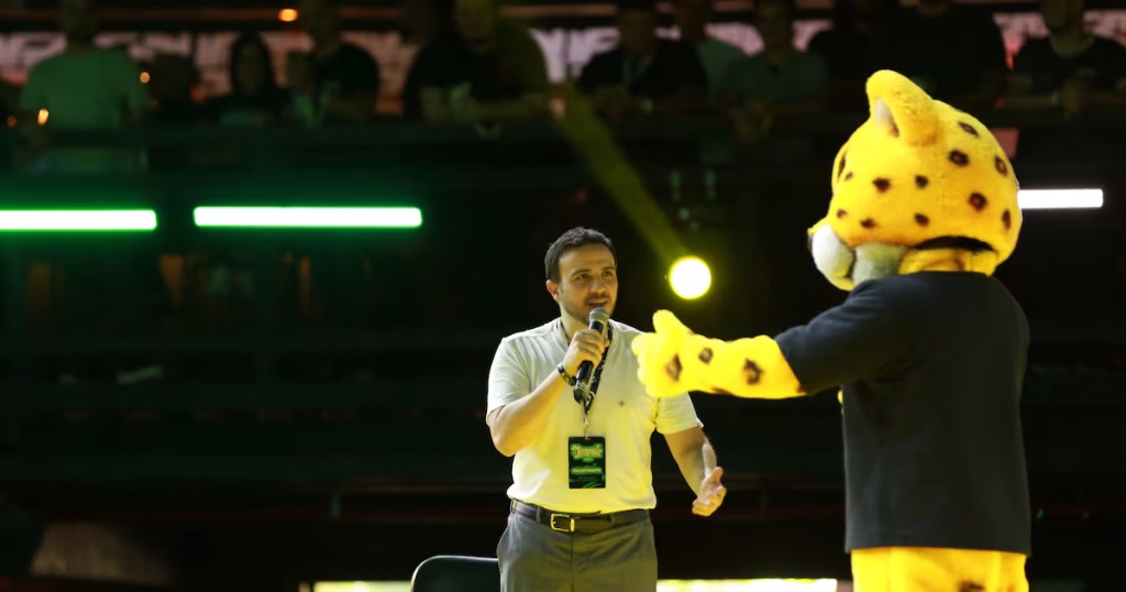 Lula Enfrenta Desafios com Geração Z; Crescimento de Renan Santos Preocupa Governo