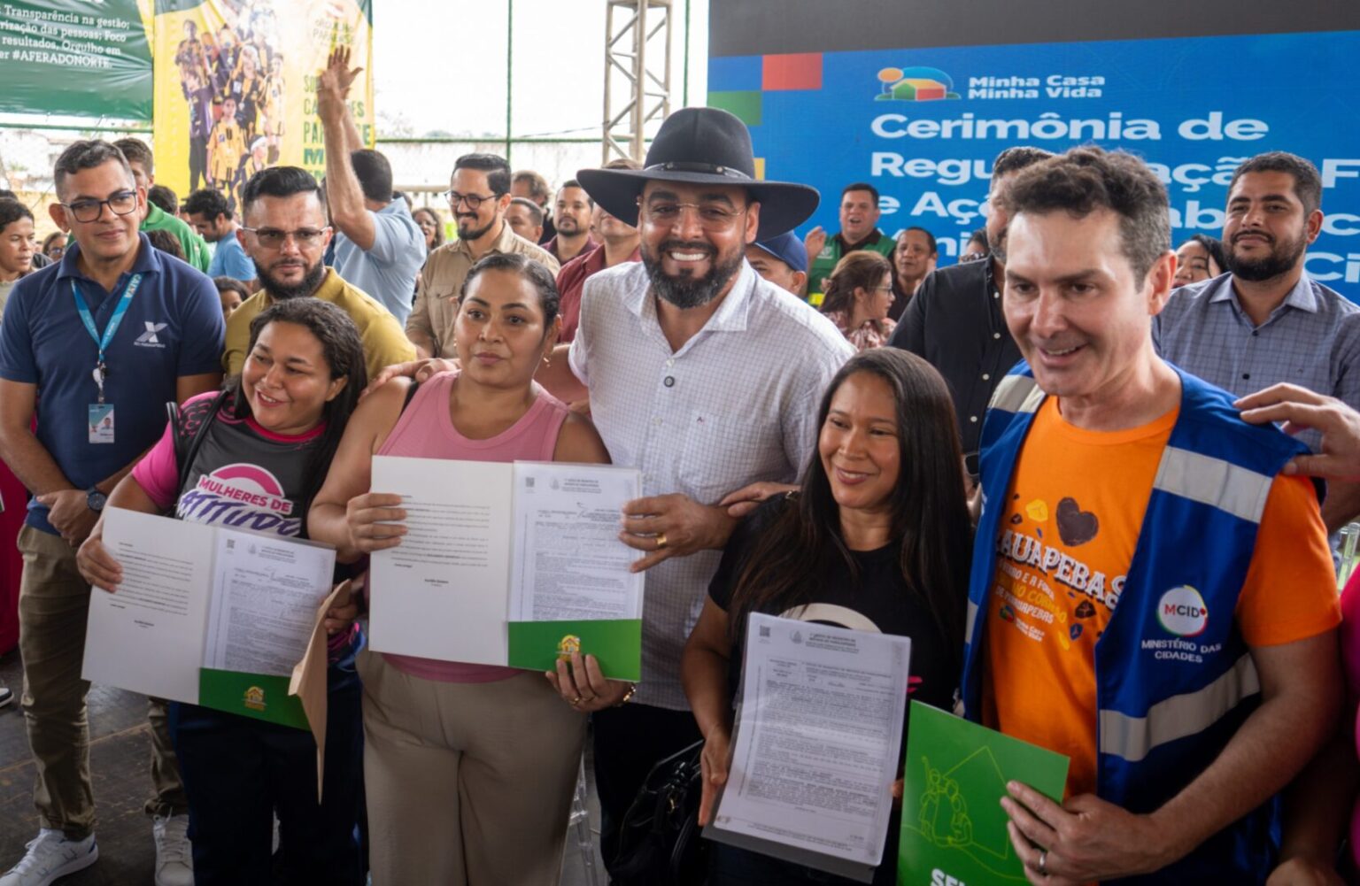 Parauapebas Avança em Políticas Habitacionais: Novas Moradias e Títulos Entregues Parauapebas Avança em Políticas Habitacionais: Novas Moradias e Títulos Entregues