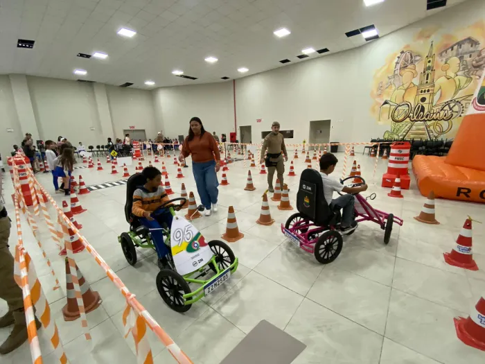 Pomerode Recebe Evento de Educação para o Trânsito com Foco na Segurança Viária Pomerode Recebe Evento de Educação para o Trânsito com Foco na Segurança Viária