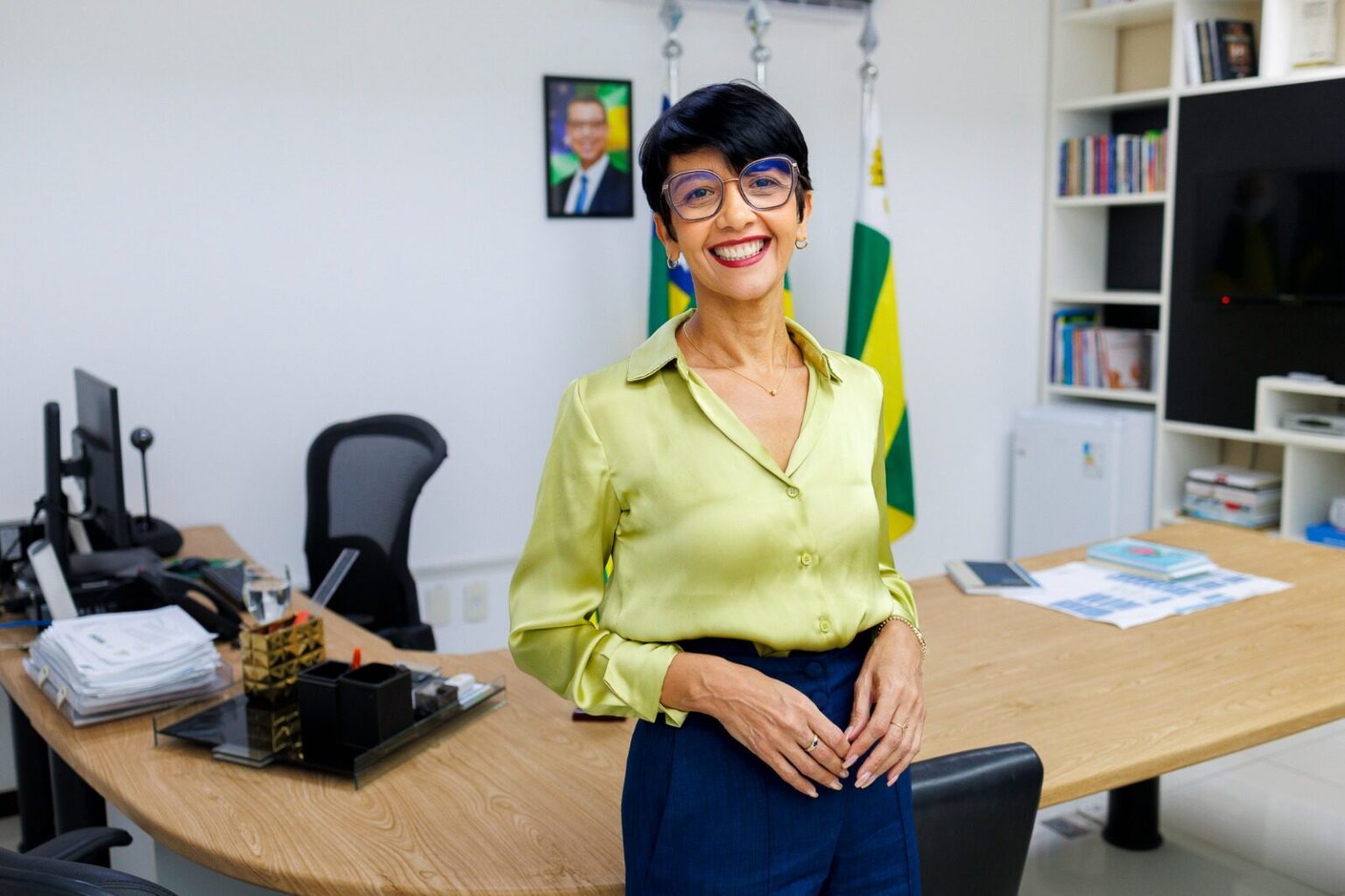 Protagonismo Feminino na Educação Pública de Sergipe: Uma Revolução Necessária Protagonismo Feminino na Educação Pública de Sergipe: Uma Revolução Necessária