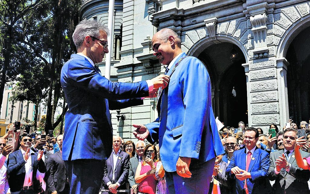 Vice-governador Mateus Simões Assume com Desafios em Minas Gerais Após Renúncia de Zema Vice-governador Mateus Simões Assume com Desafios em Minas Gerais Após Renúncia de Zema