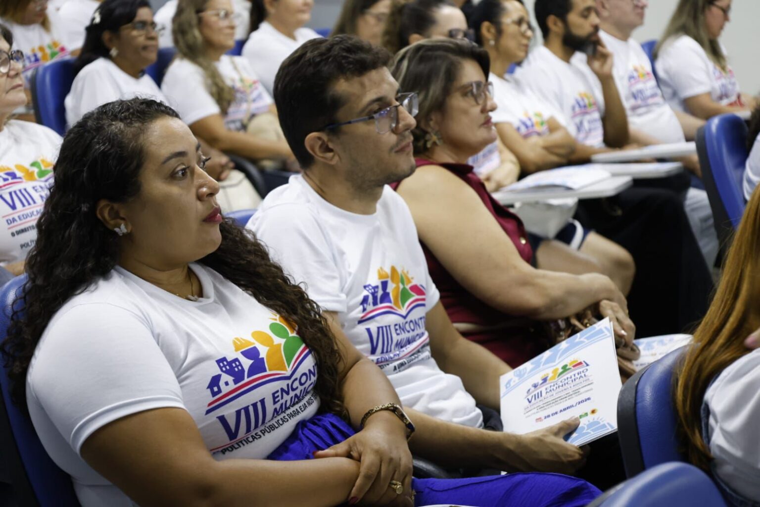 Avanços na Educação de Jovens e Adultos: Encontro em Petrolina Promove Reflexões Essenciais