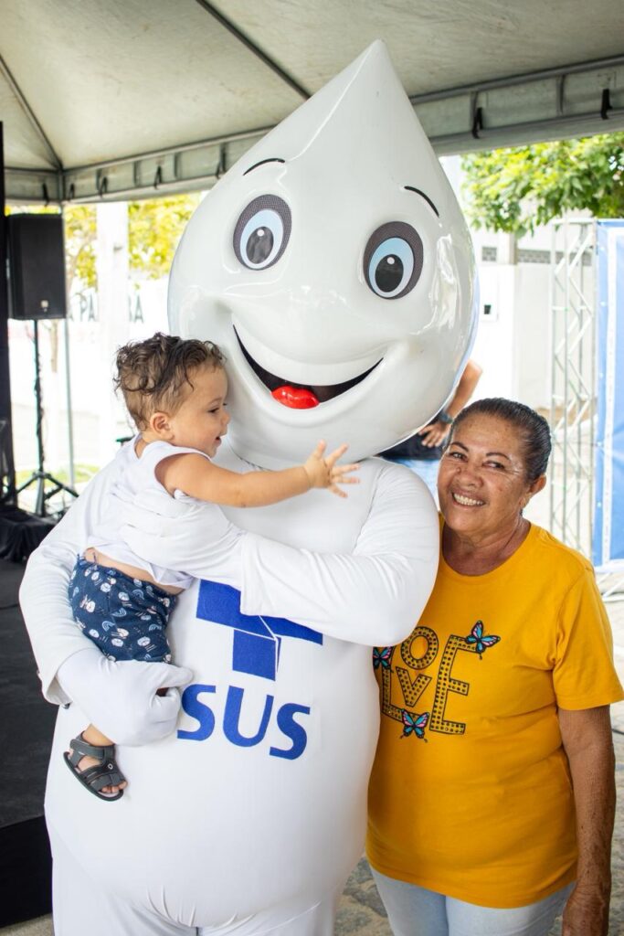 Conde Mobiliza a População e Aplica Mais de 500 Doses Contra a Influenza