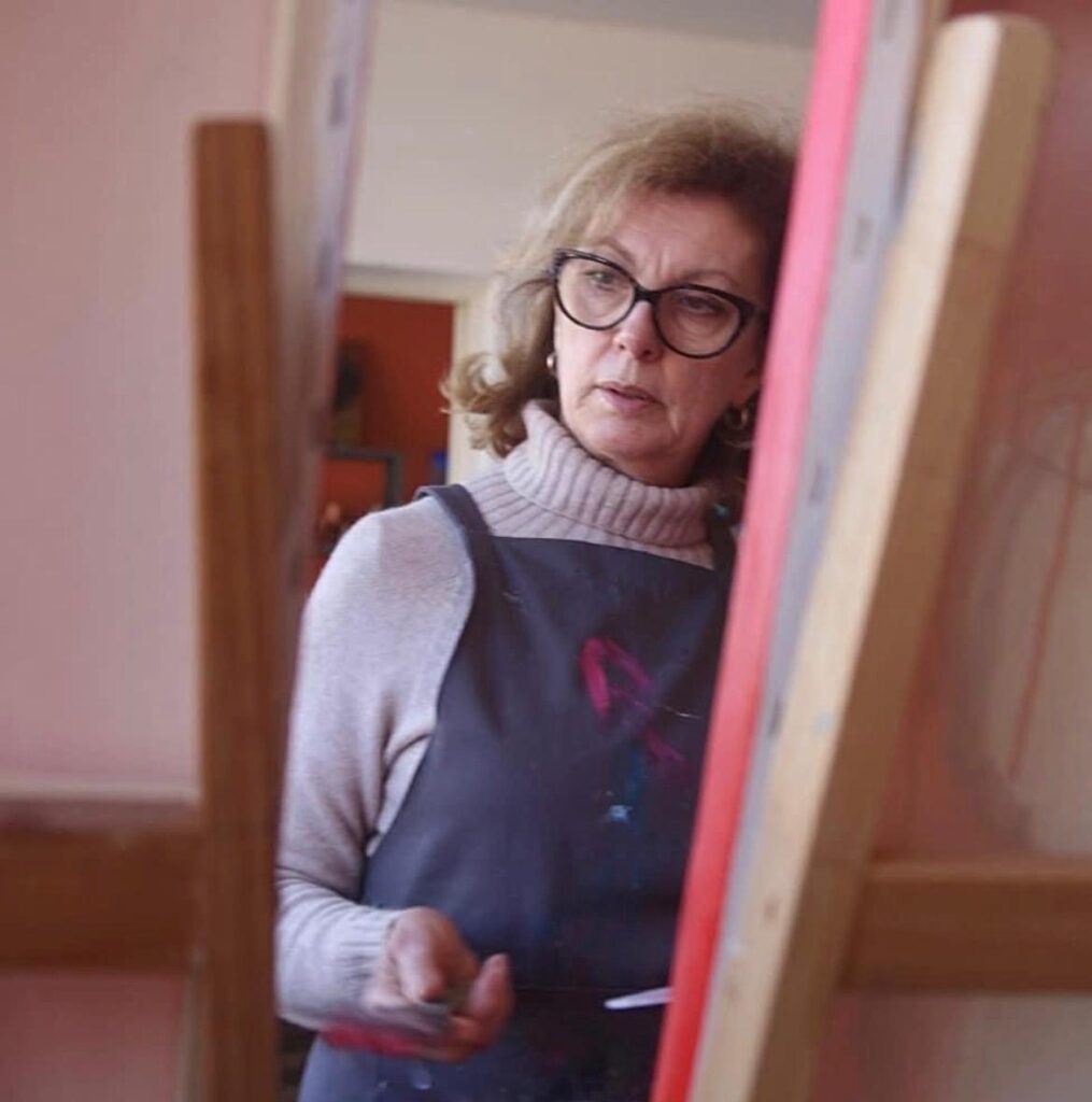 Exposição 'ZÊNITE: A Cor das Horas' Comemora 40 Anos da Artista Rejane Karam