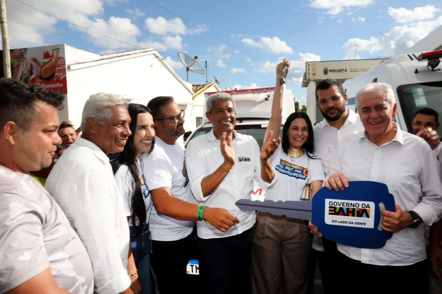 Governo da Bahia Autoriza Importantes Obras de Infraestrutura e Educação em Ipecaetá