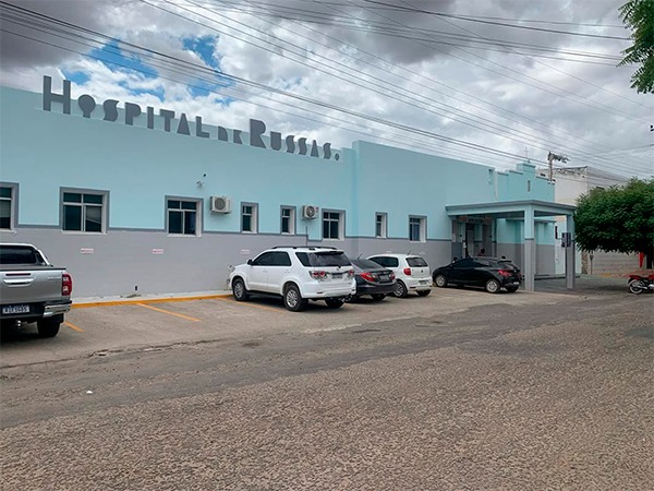 Prefeitura de Russas Avança na Saúde com Novo Equipamento Cirúrgico e Investimento no Hospital Prefeitura de Russas Avança na Saúde com Novo Equipamento Cirúrgico e Investimento no Hospital