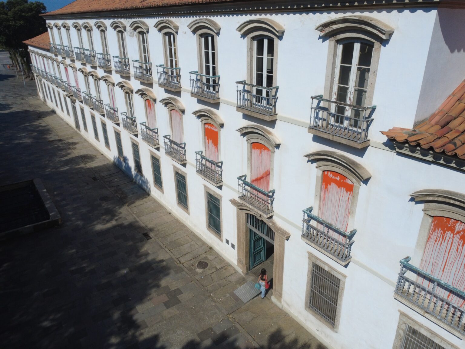 Quatro Décadas do Paço Imperial: Uma Celebração da Arte e Diversidade Cultural