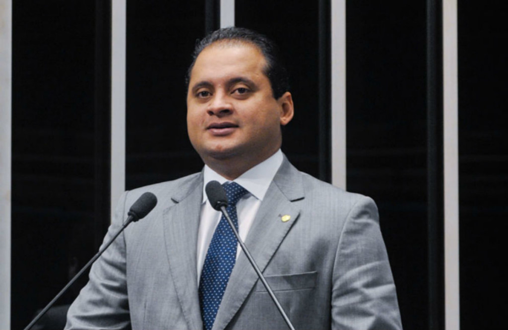 Senador Weverton Rocha é Designado Relator da Sabatina de Jorge Messias Senador Weverton Rocha é Designado Relator da Sabatina de Jorge Messias