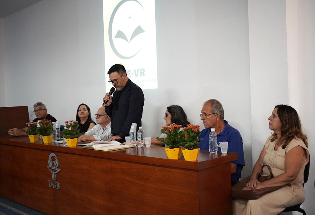 Volta Redonda: Novos Membros do Conselho Municipal de Educação São Empossados