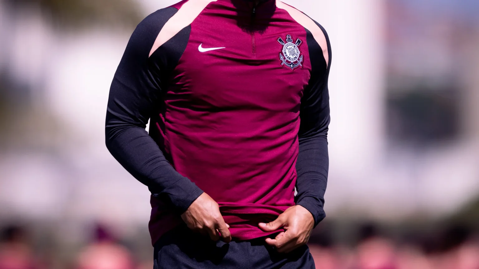 Memphis se reúne com Gaviões da Fiel e manifesta desejo de permanecer no Corinthians