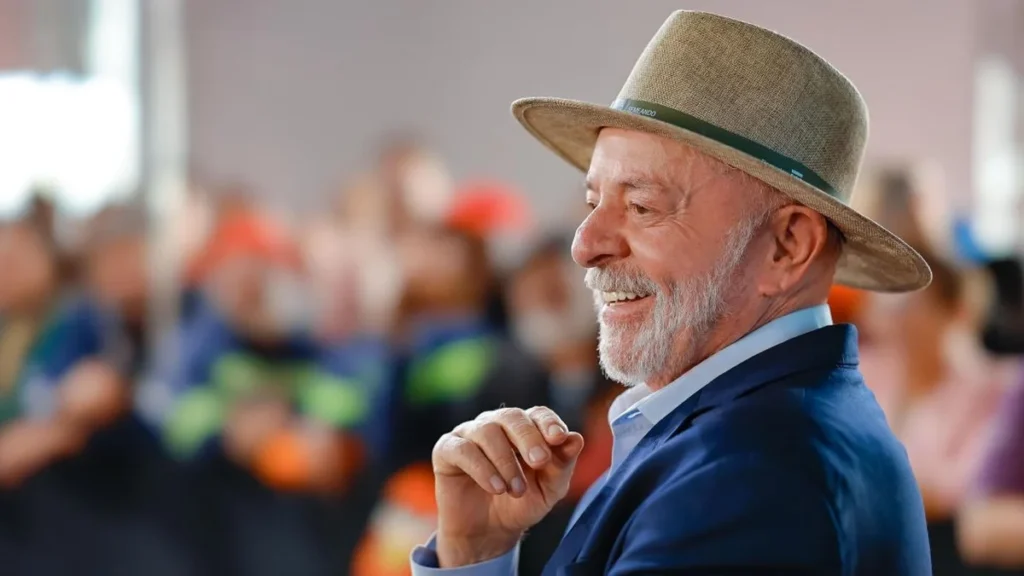 Lula Lidera Todos os Cenários nas Eleições Presidenciais Segundo Pesquisa Meio/Ideia