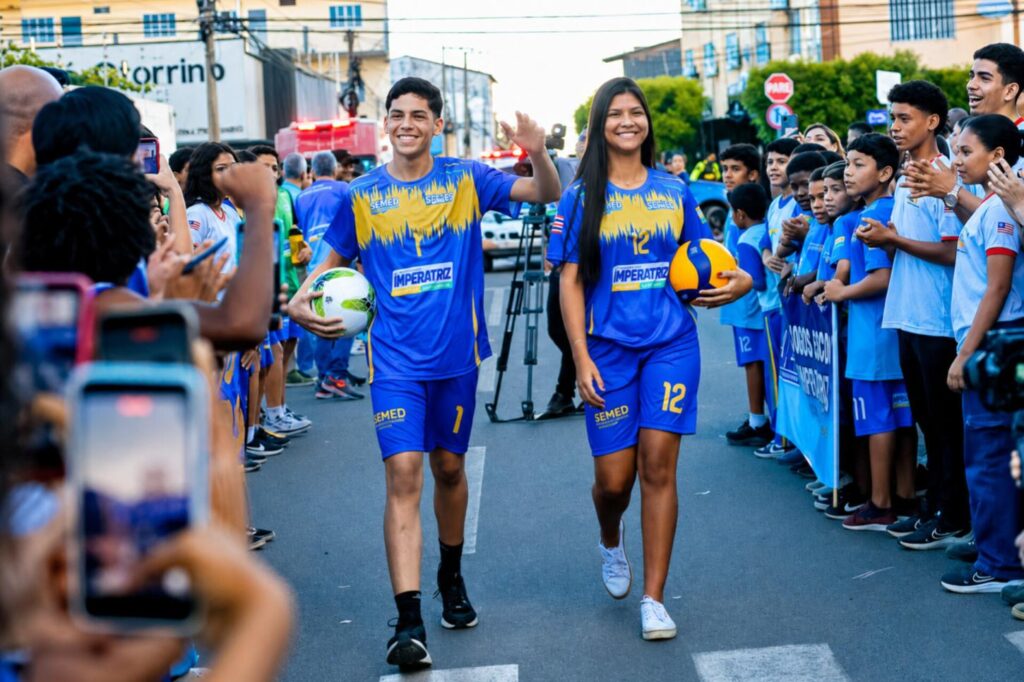 Imperatriz Entrega 5 Mil Uniformes para Jogos Escolares 2026