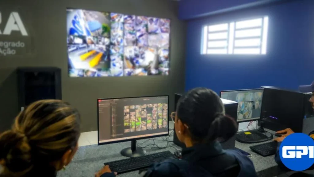 Timon inaugura Centro de Monitoramento Inteligente com 210 câmeras e reconhecimento facial Timon inaugura Centro de Monitoramento Inteligente com 210 câmeras e reconhecimento facial