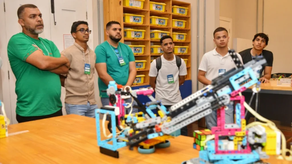 Cursos de Tecnologia e Inovação no Sesi Casarão: Oportunidades para Todas as Idades